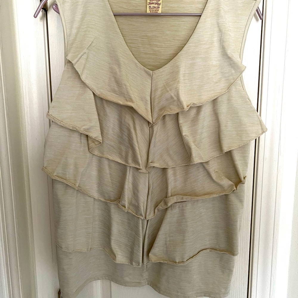 Blouse xl sleeveless tan/cream